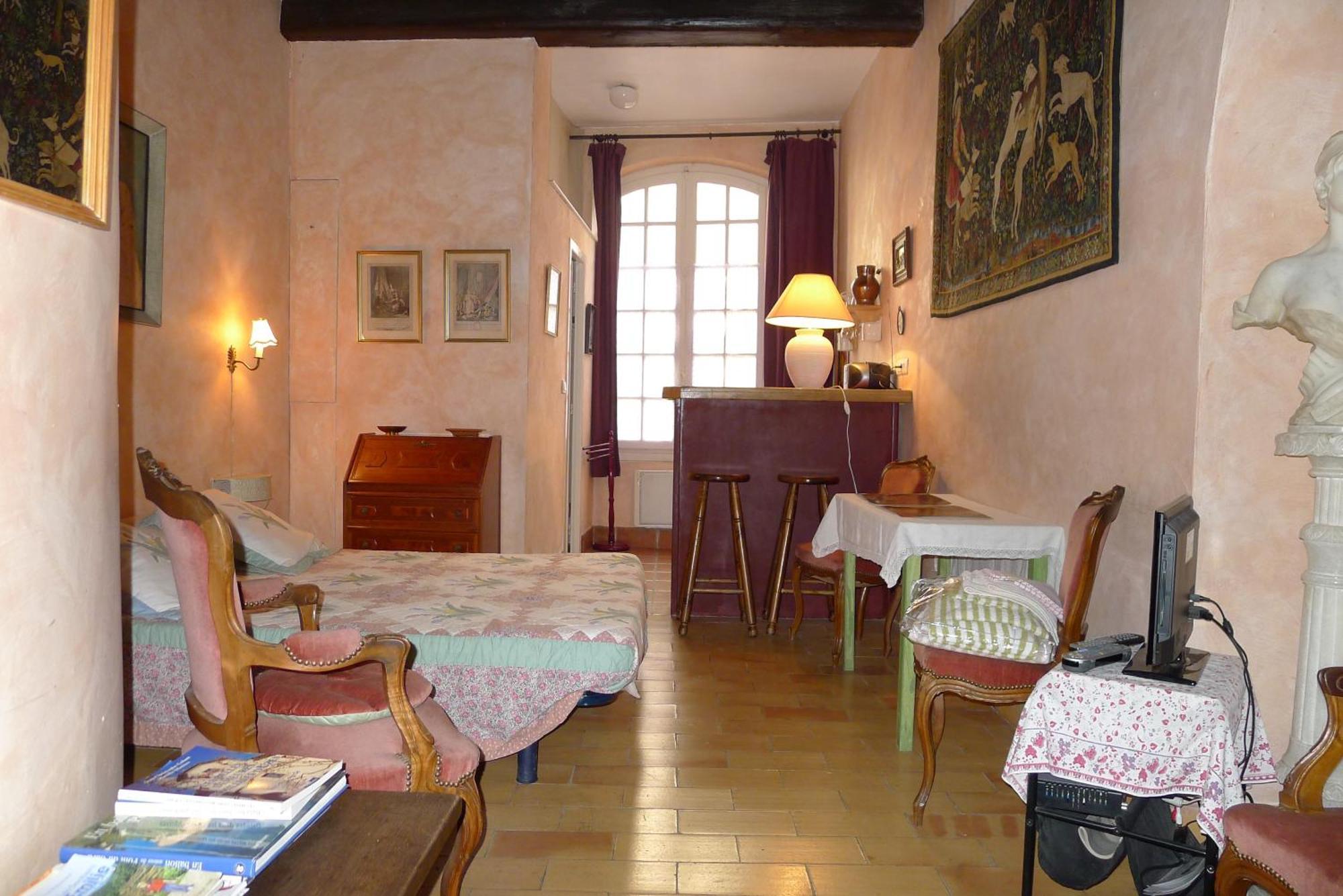 Tresor Apartment Uzes Room photo